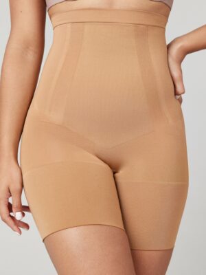 Sharesto OnCore High-Waisted Mid-Thigh Short