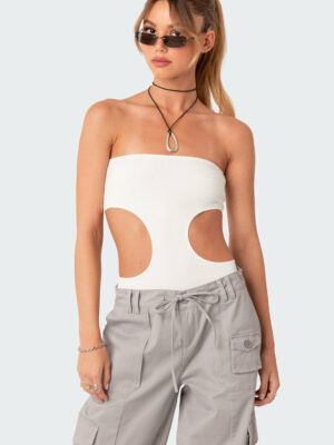 Vivie Ribbed Cut-Out Bodysuit