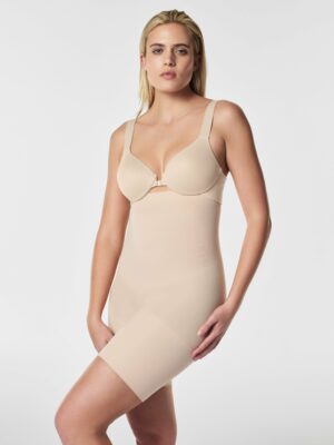 Sharesto Seamless Power High-Waisted Mid-Thigh Short