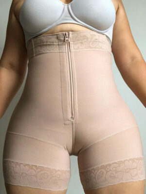 Extra High Waist Short With Zipper